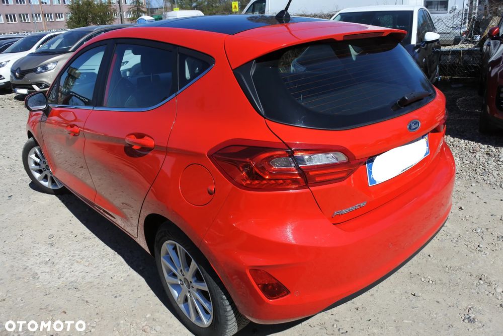 Ford Fiesta 1.0 EcoBoost S&S TITANIUM X - 4