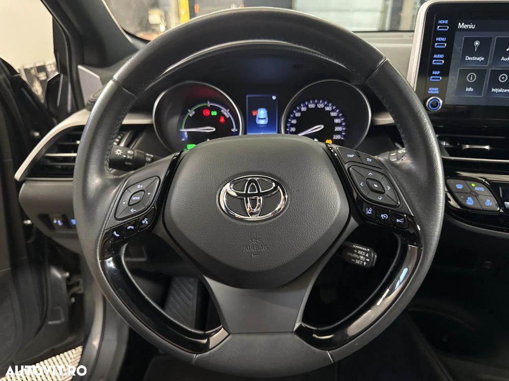 Toyota C-HR - 17