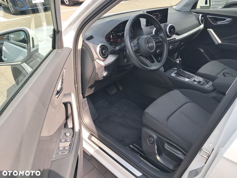Audi Q2 35 TFSI S tronic - 11