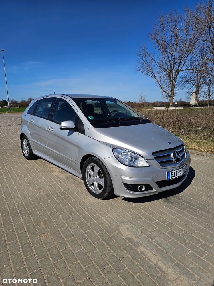 Mercedes-Benz Klasa B 180 CDI Autotronic - 8