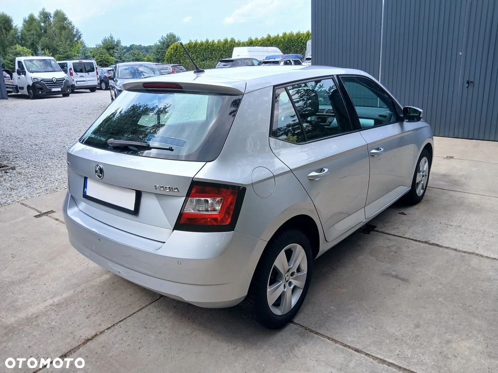 Skoda Fabia 1.0 Ambition - 17