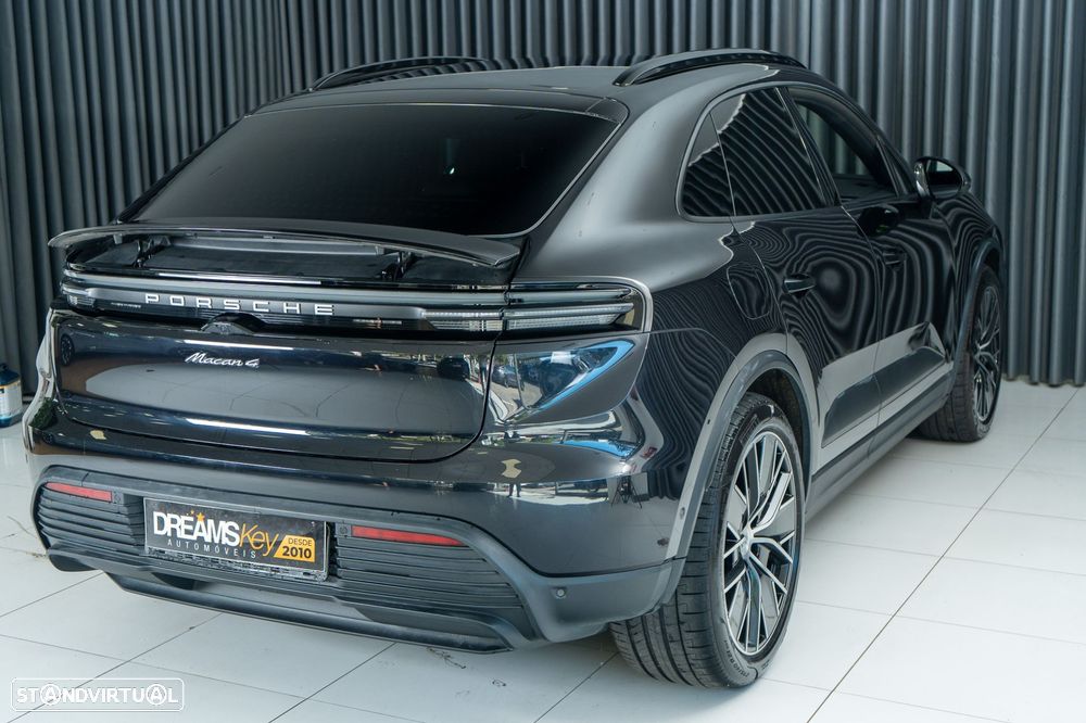 Porsche Macan Electric 4 - 4