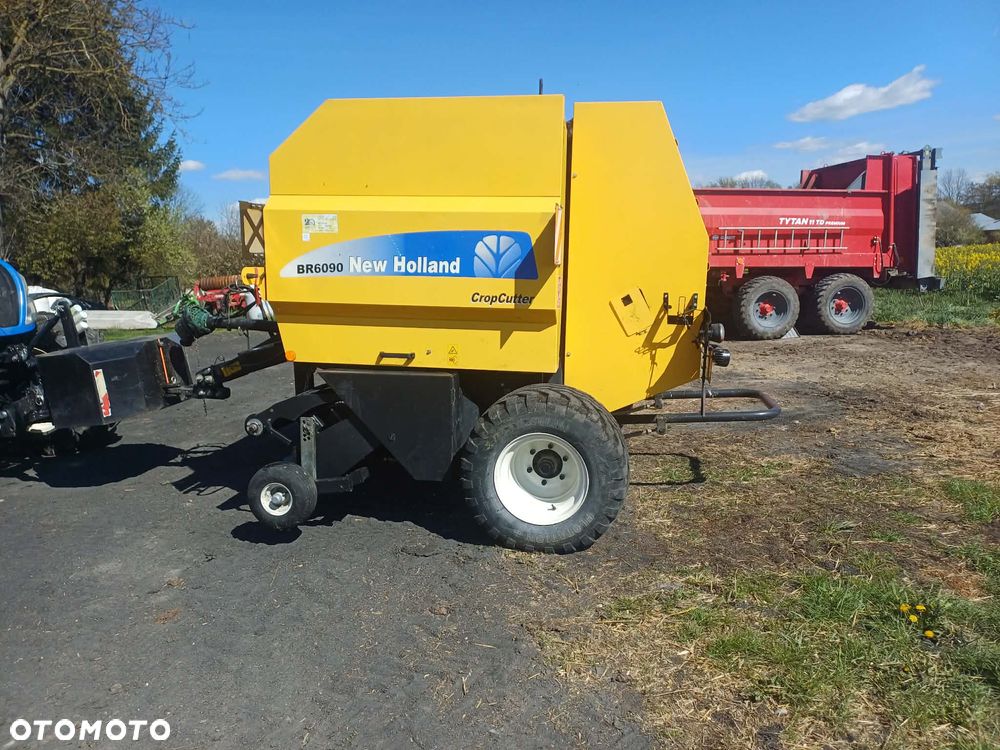 New Holland Br 6090 - 9