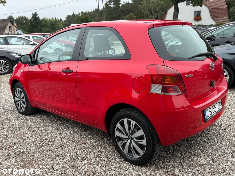 Toyota Yaris - 19