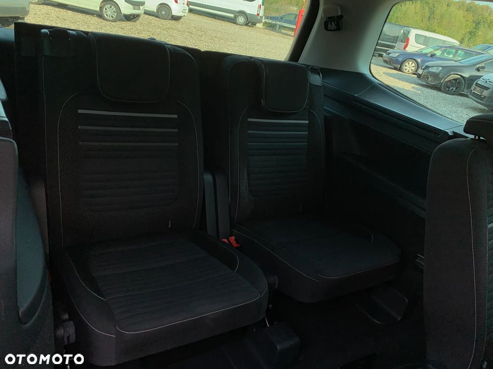 Volkswagen Sharan - 15
