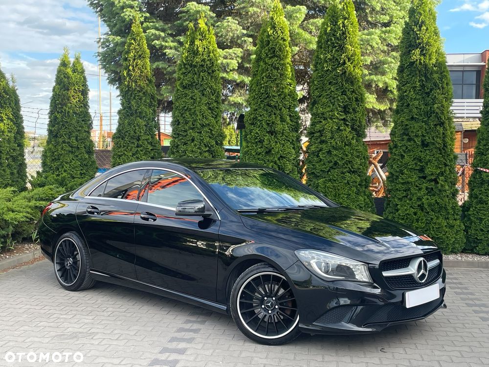 Mercedes-Benz CLA 180 AMG Line - 7