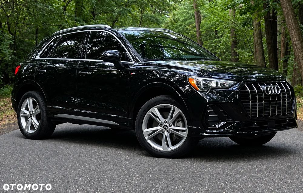 Audi Q3 2020 photo 2