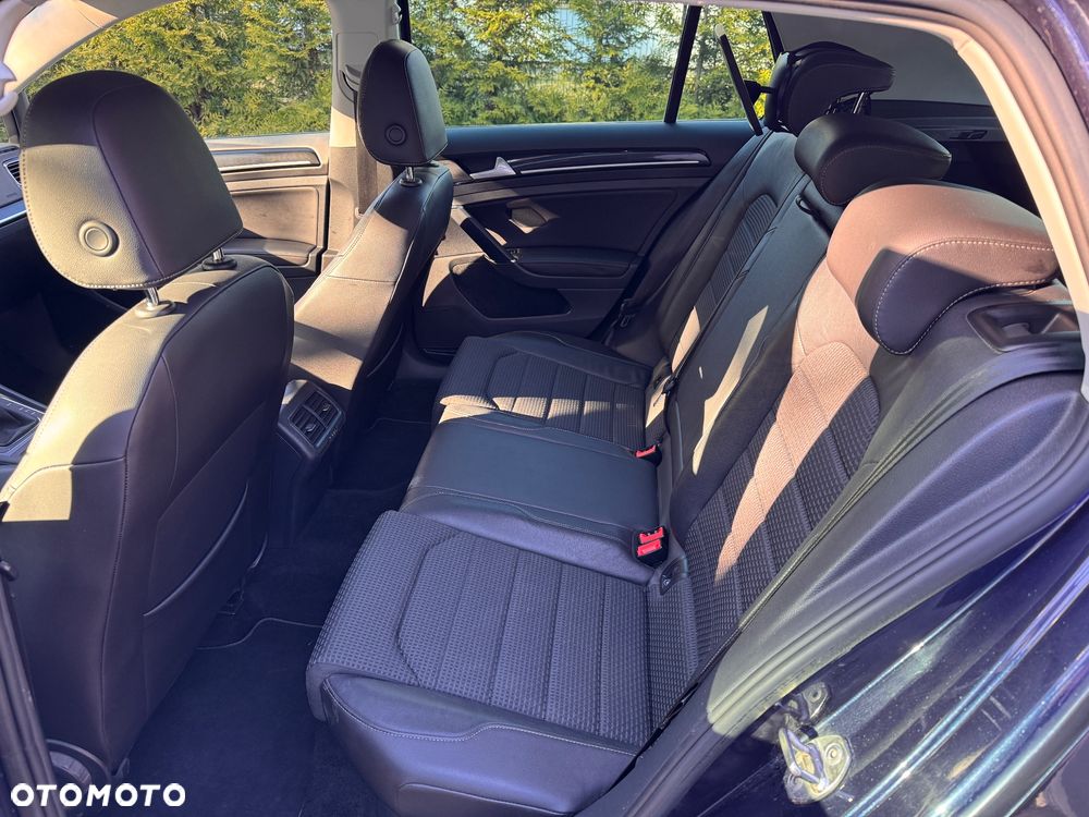 Volkswagen Golf 1.4 TSI BMT Highline - 12
