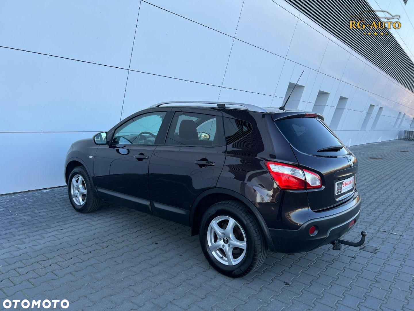 Nissan Qashqai - 11