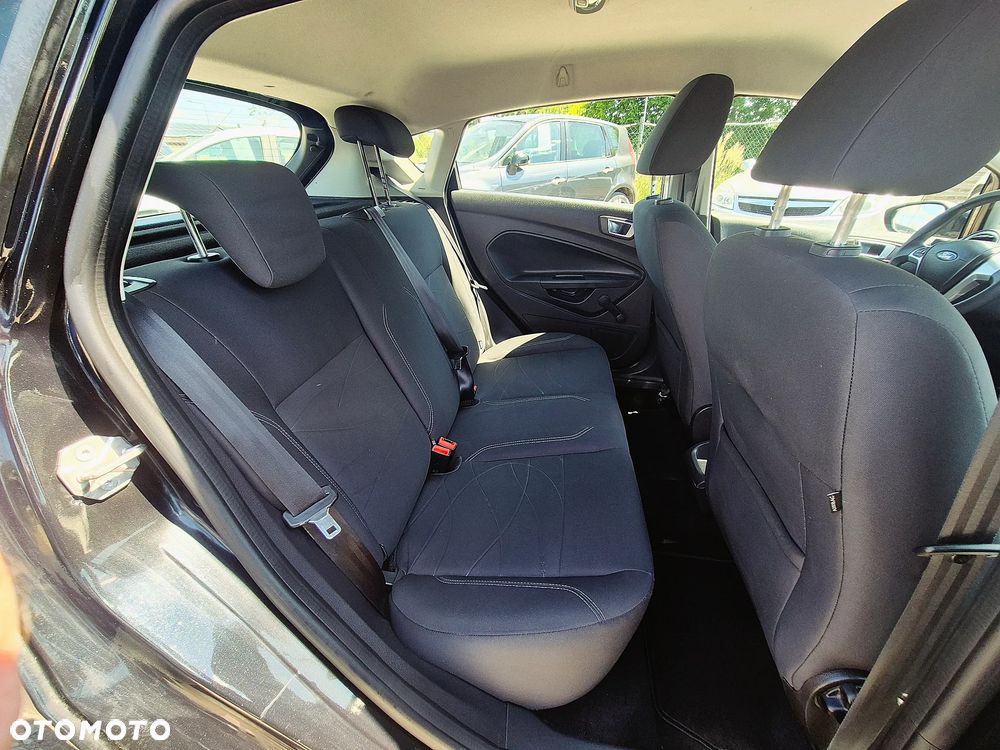 Ford Fiesta 1.25 SYNC Edition - 32