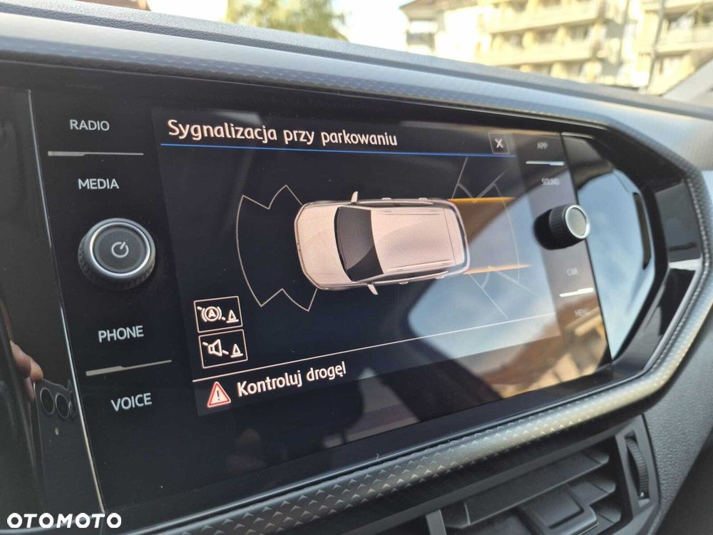 Volkswagen T-Cross - 19
