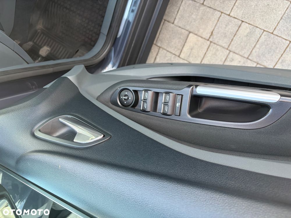 Ford C-MAX - 13