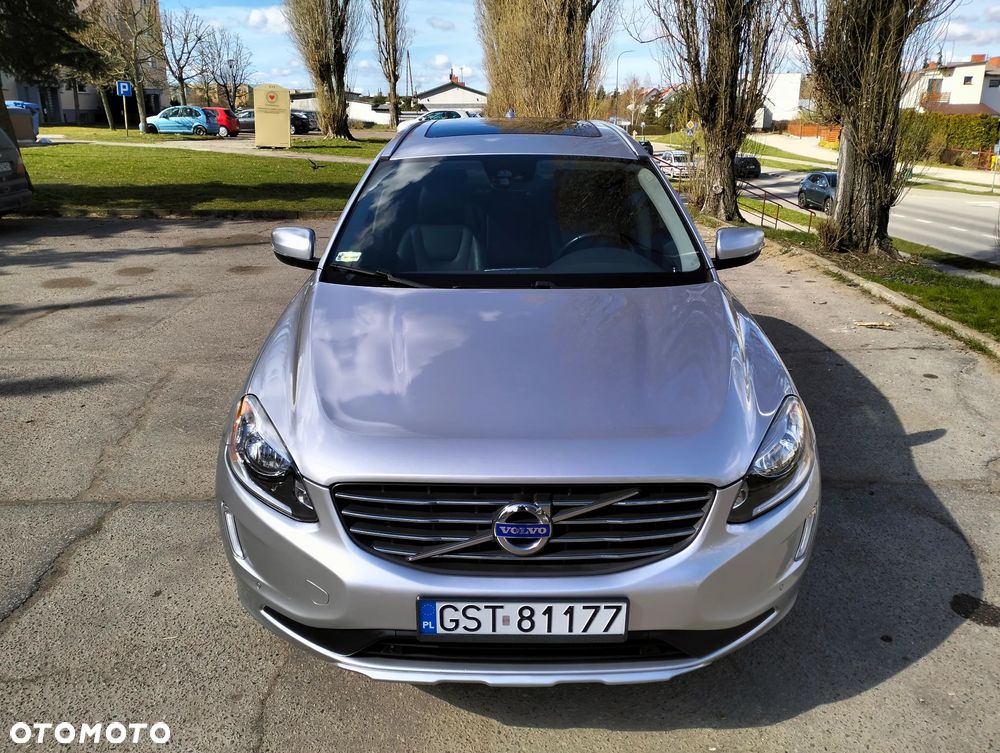 Volvo XC 60 T5 Geartronic Kinetic - 2