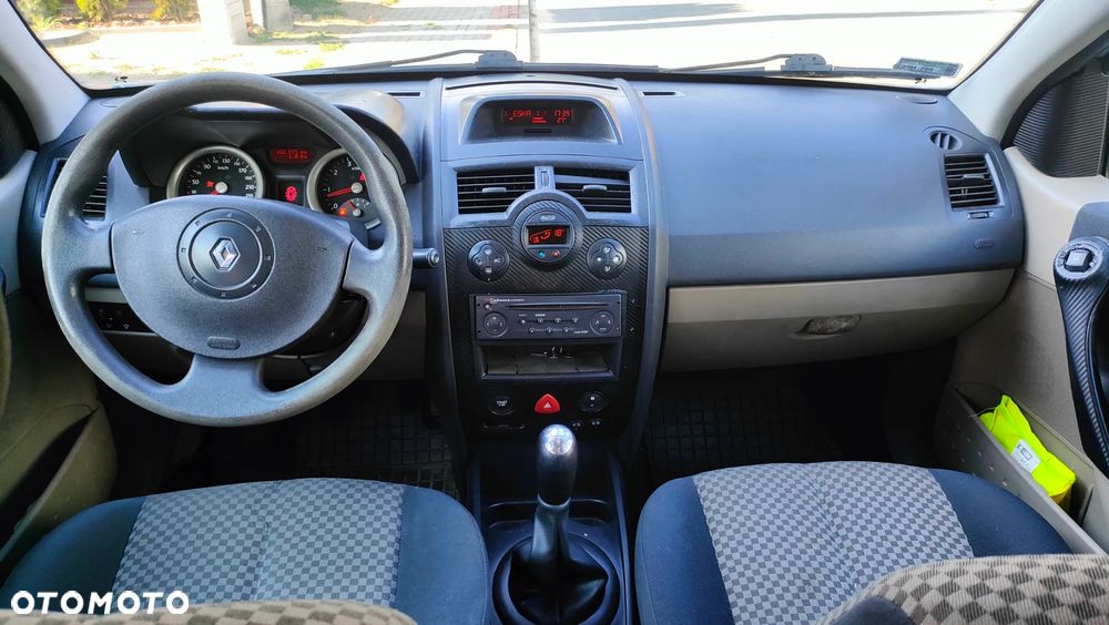 Renault Megane 1.6 Confort Authentique - 13