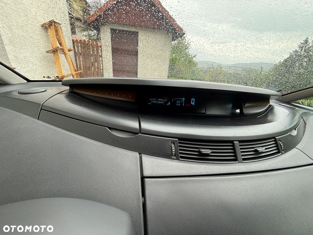 Renault Espace 2.0 dCi FAP Initiale - 7