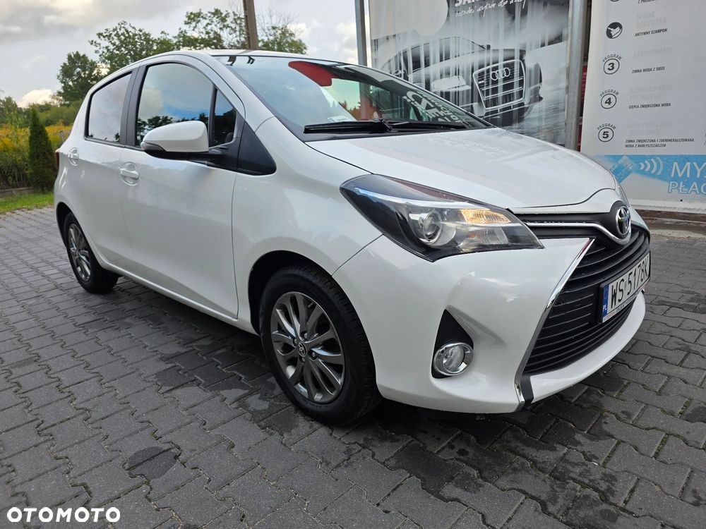 Toyota Yaris 1.33 Premium - 3