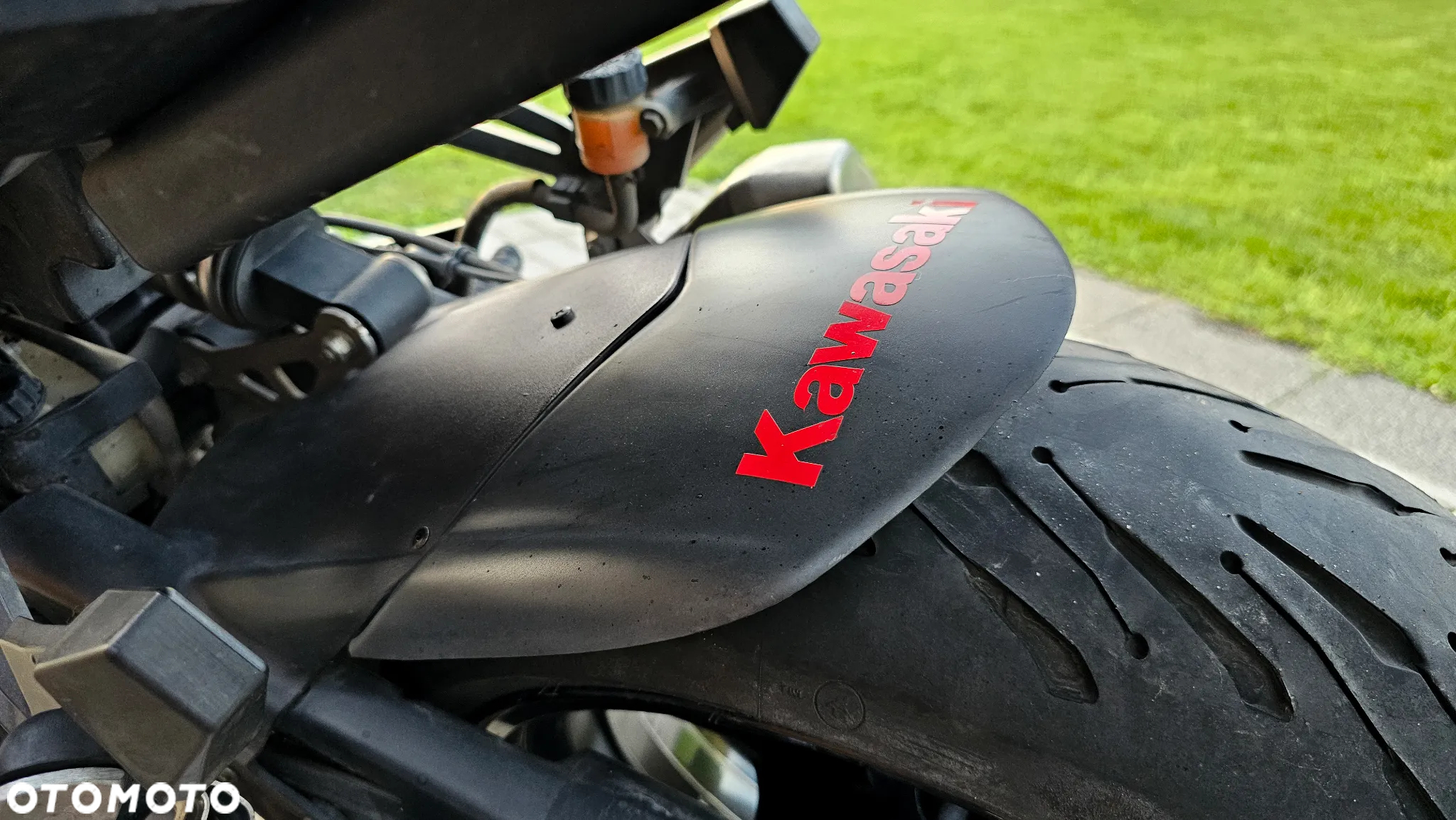 Kawasaki Ninja 1000 SX - 4