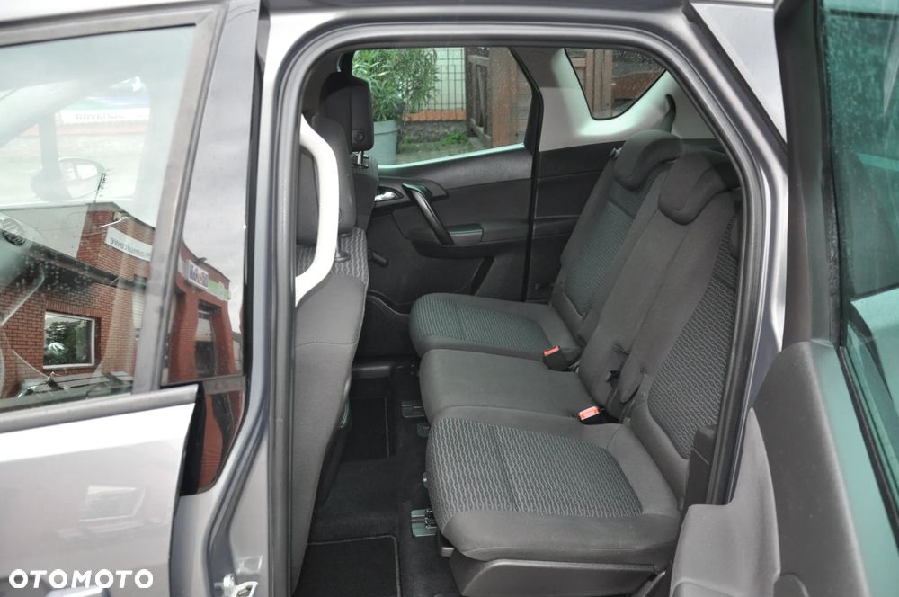 Opel Meriva - 12
