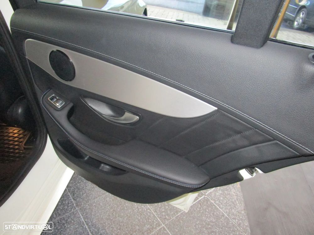 Mercedes-Benz C 300 de T 9G-TRONIC AMG Line - 15