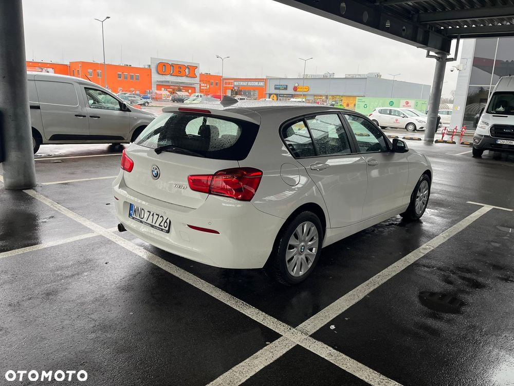 BMW Seria 1 116d - 4