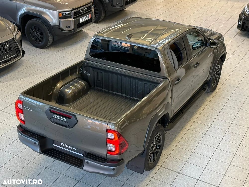 Toyota Hilux 2.8D 204CP 4x4 Double Cab AT Invincible - 6