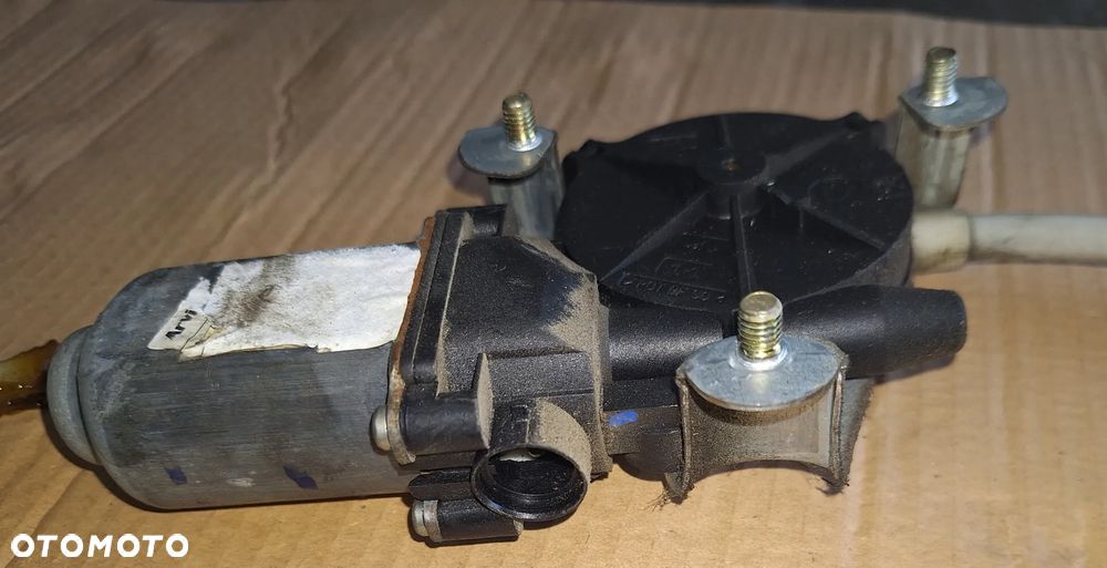 PODNOŚNIK ELE. SZYBY PRAWY PRZÓD - MASTER,MOVANO 03-10R- EUROPA - 2
