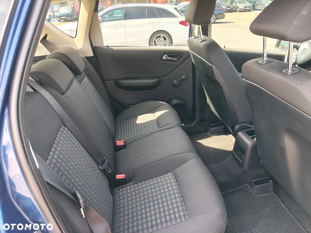 Mercedes-Benz Klasa A 160 BlueEFFICIENCY Avantgarde - 12