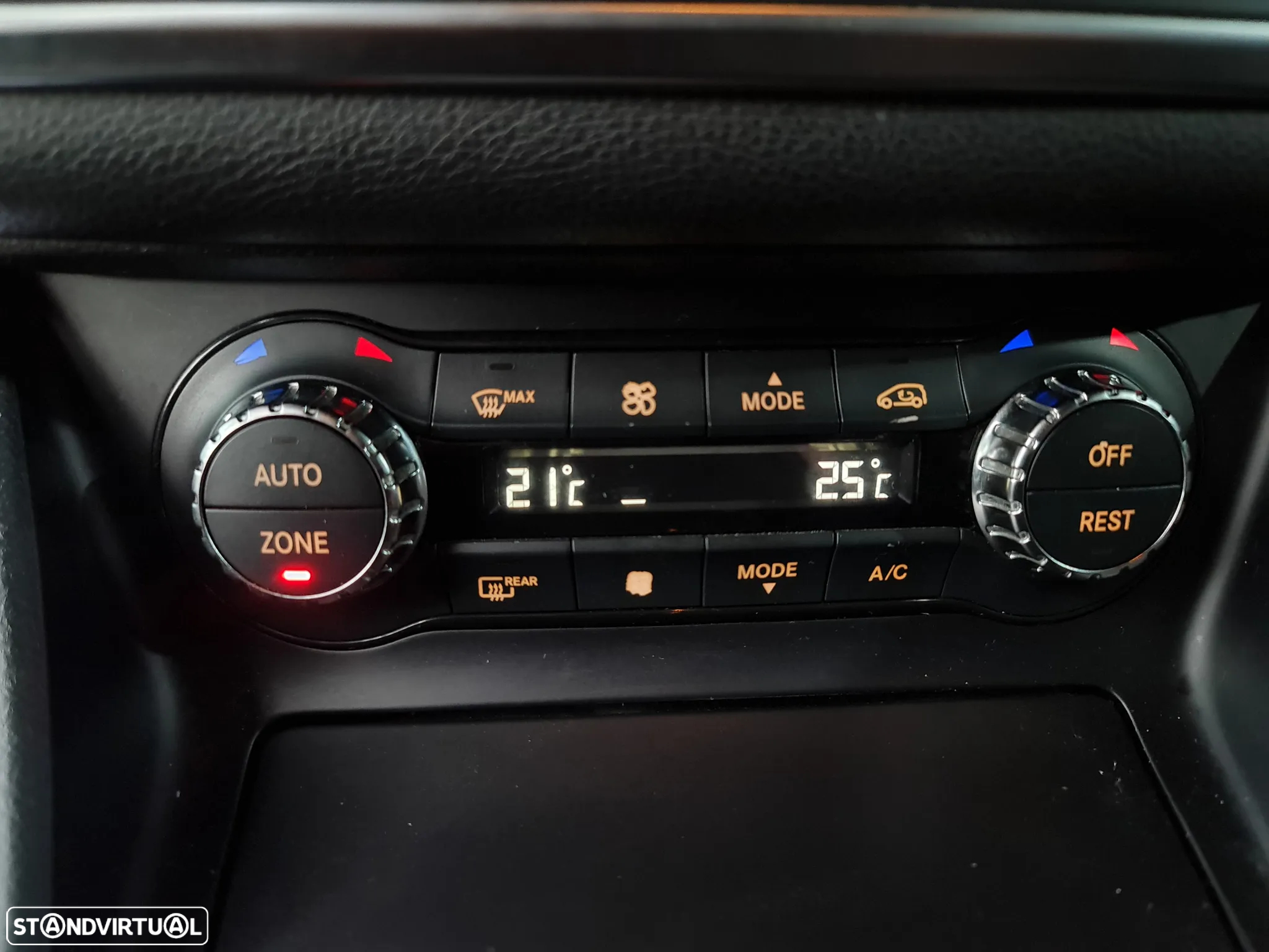 Mercedes-Benz CLA 220 Shooting Brake d 7G-DCT AMG Line - 28