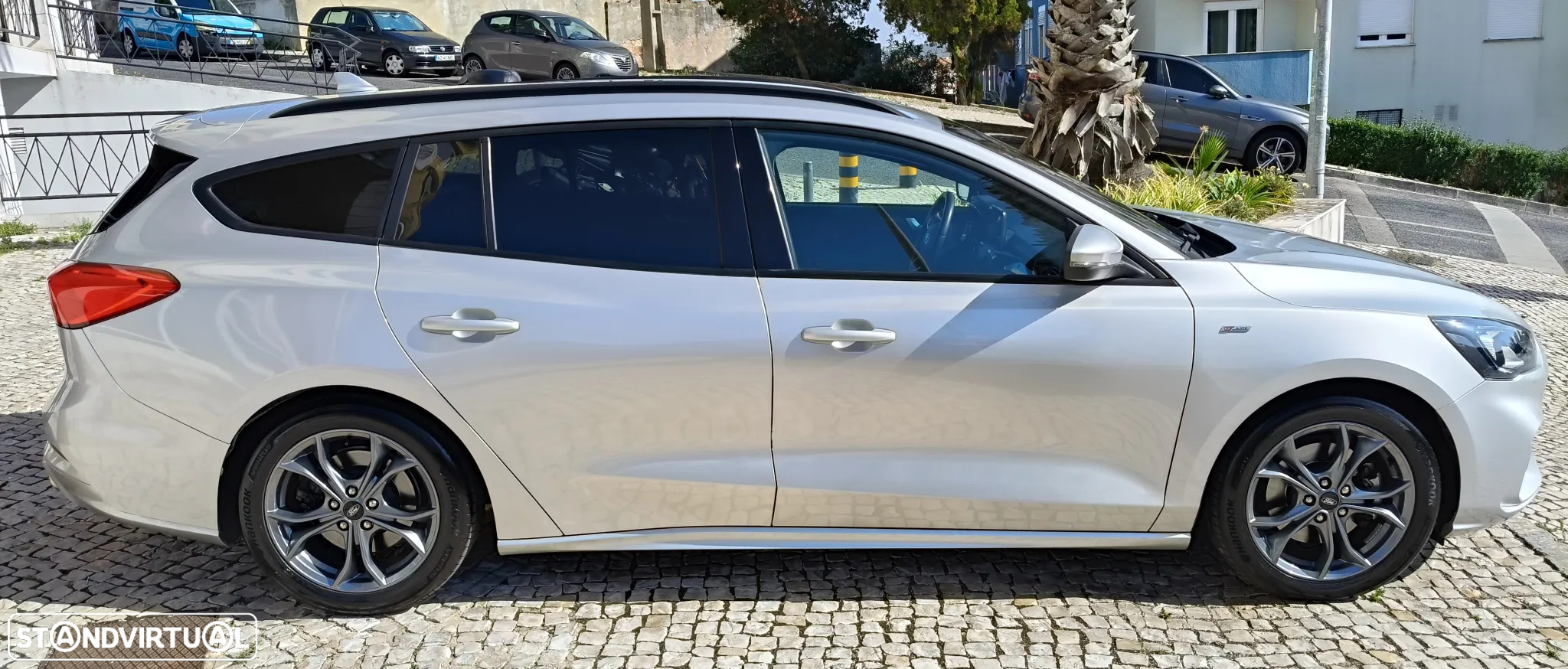 Ford Focus SW 1.0 EcoBoost ST-Line - 11