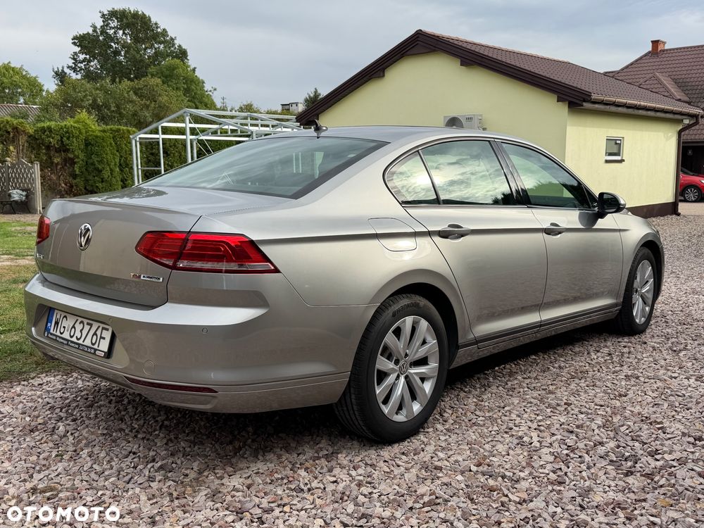 Volkswagen Passat 1.6 TDI BMT Trendline - 7