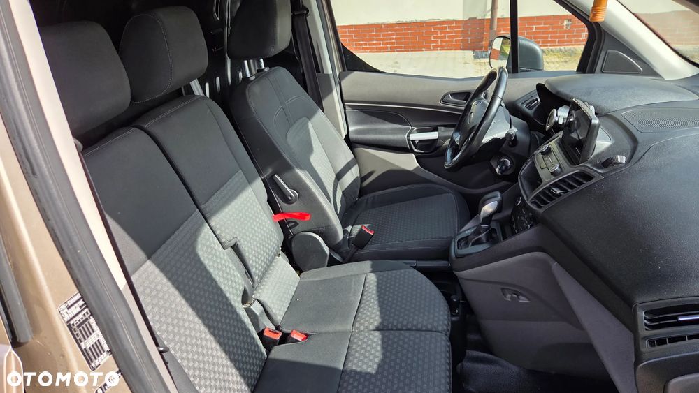 Ford Transit Connect - 10