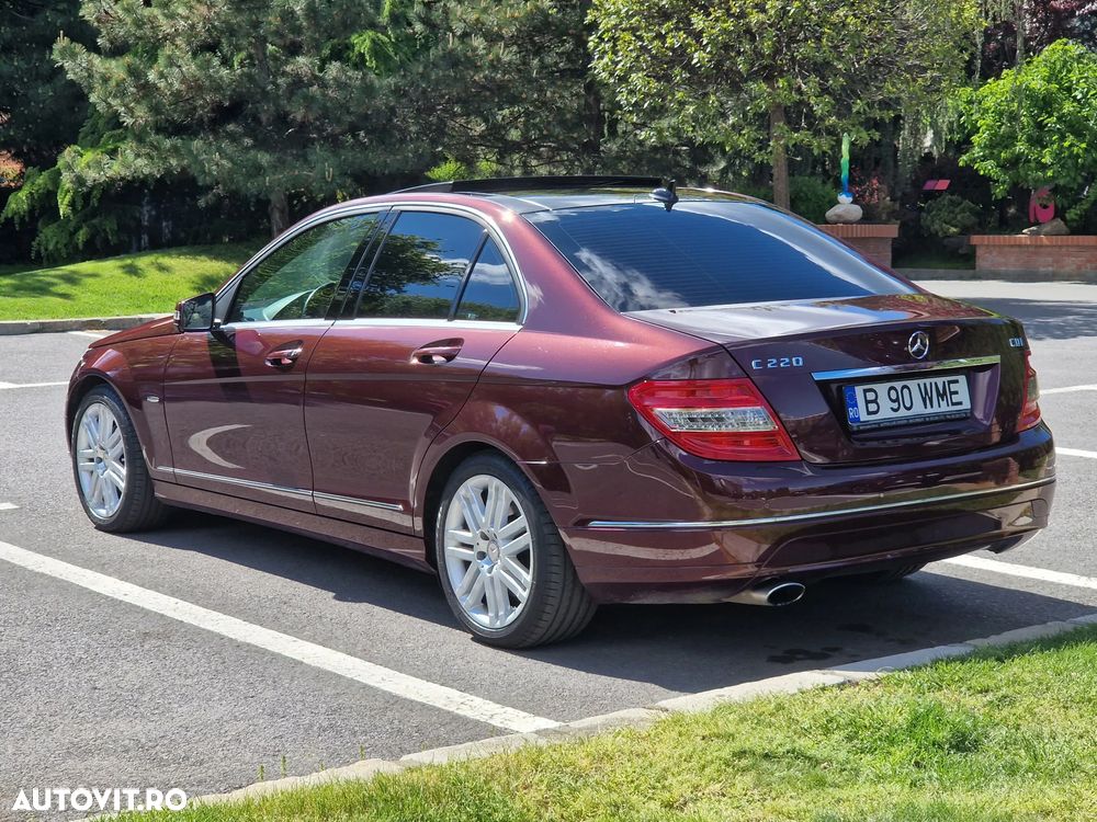 Mercedes-Benz C - 8