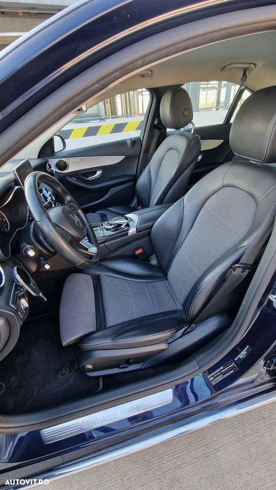 Mercedes-Benz C - 6