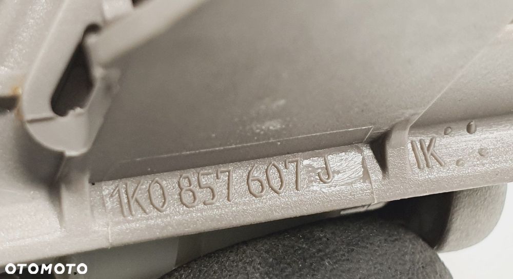 RĄCZKA UCHWYT PODSUFITKI TYŁ VW PASSAT B6 - 3
