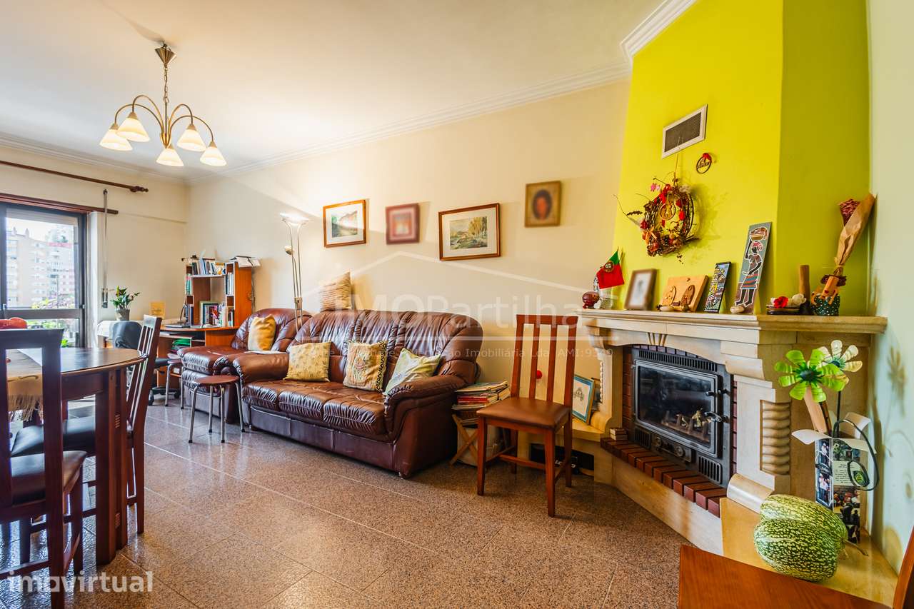 Apartamento T2 C/ Parqueamento Queluz - Grande imagem: 4/20