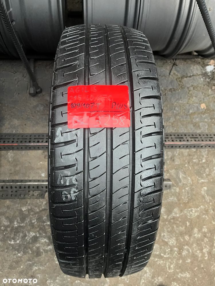 Michelin Agilis Plus + 215 60 17C 109/108 T 1szt - 1