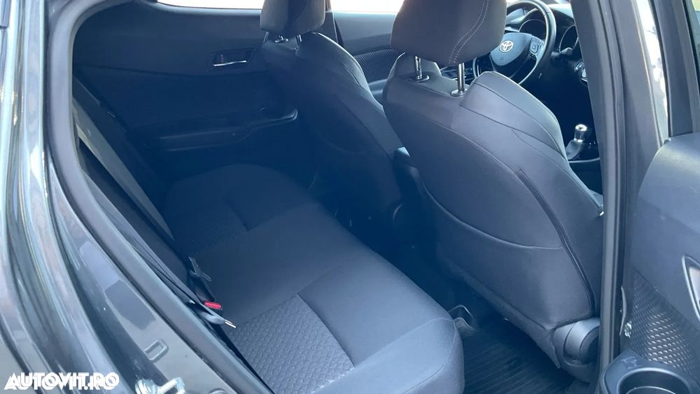 Toyota C-HR 2.0 HSD 184 CP 4x2 CVT Style - 10