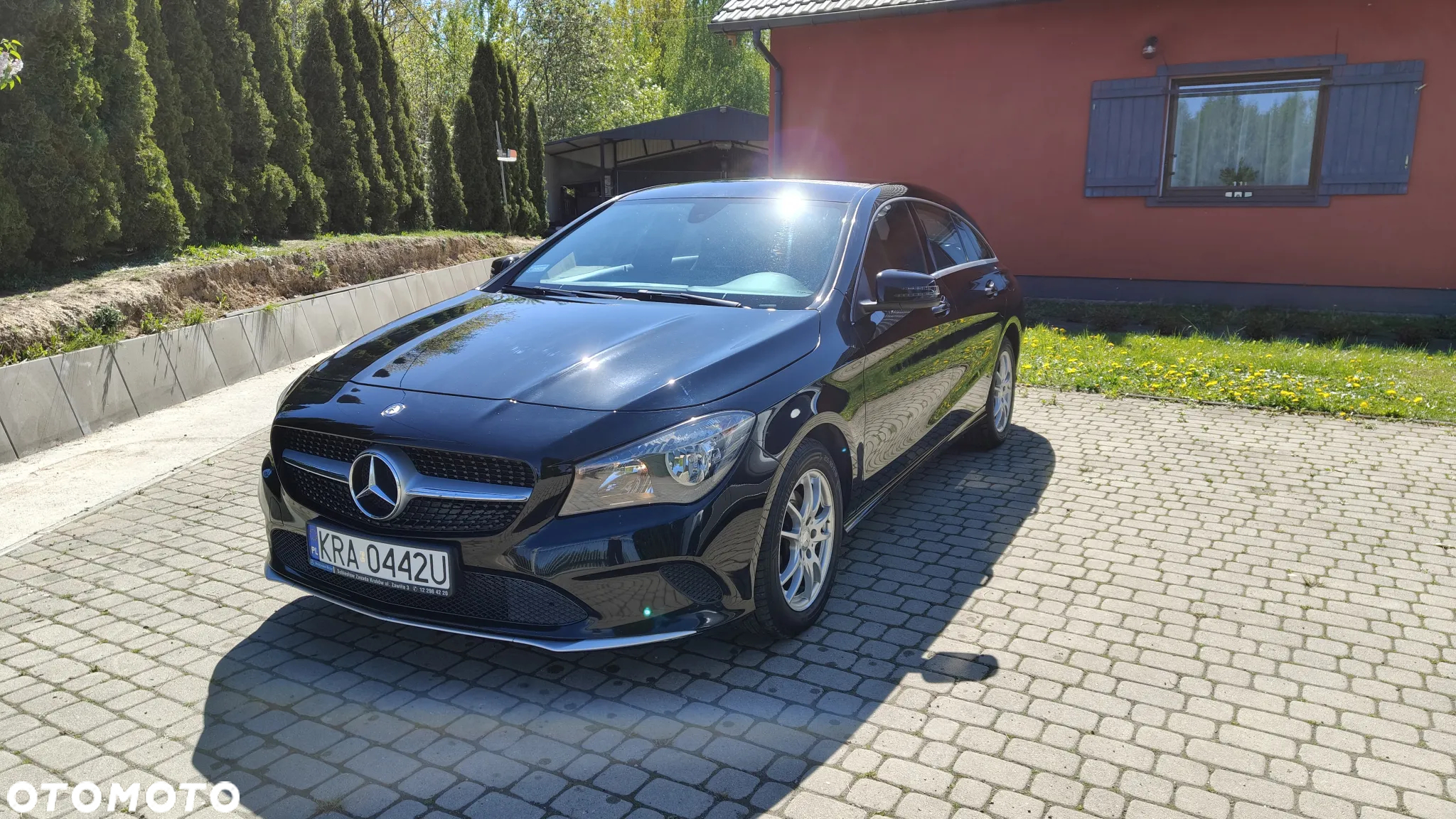 Mercedes-Benz CLA 180 d - 2
