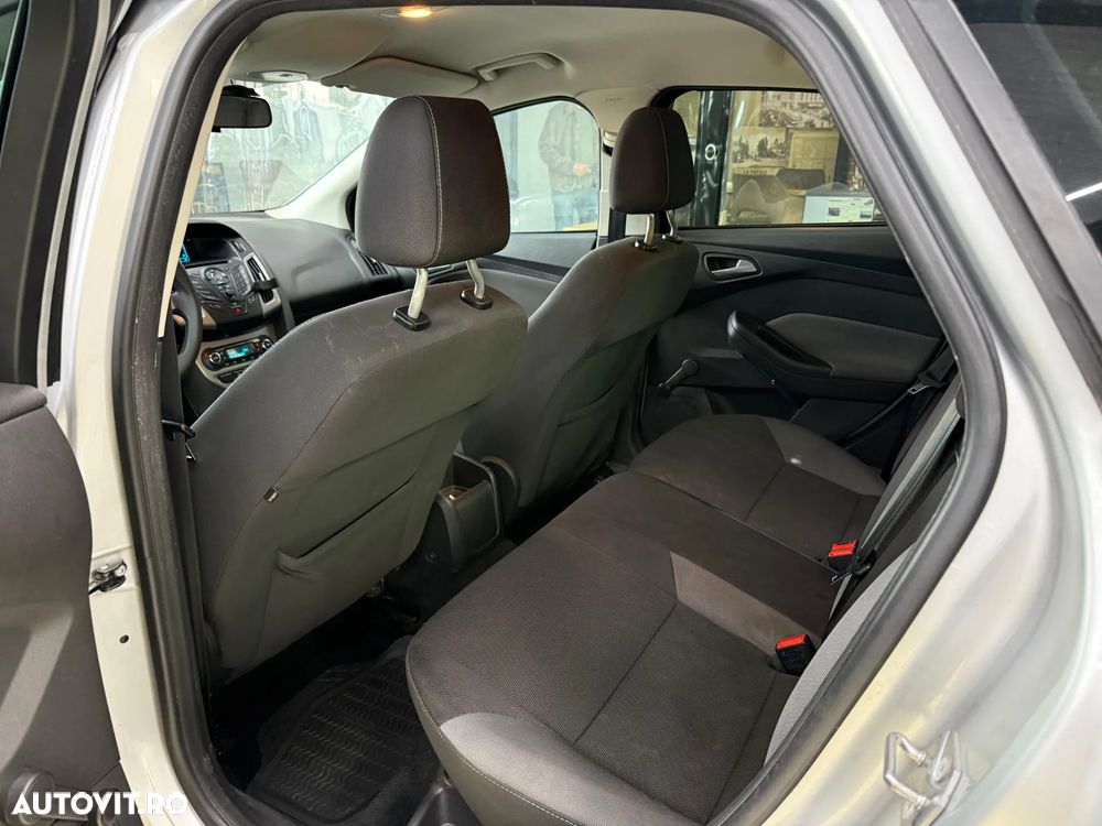 Ford Focus 1.6 TDCI DPF Trend - 21