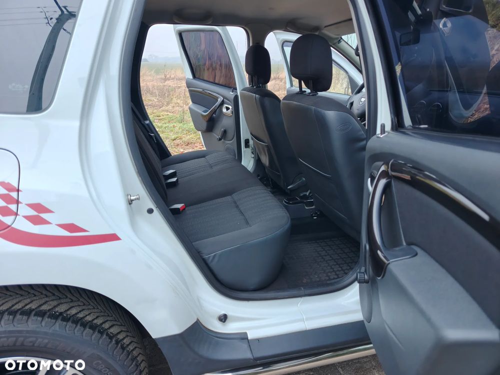 Dacia Duster 1.6 16V 4x2 Laureate - 10