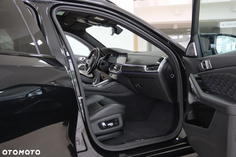 BMW X6M - 34
