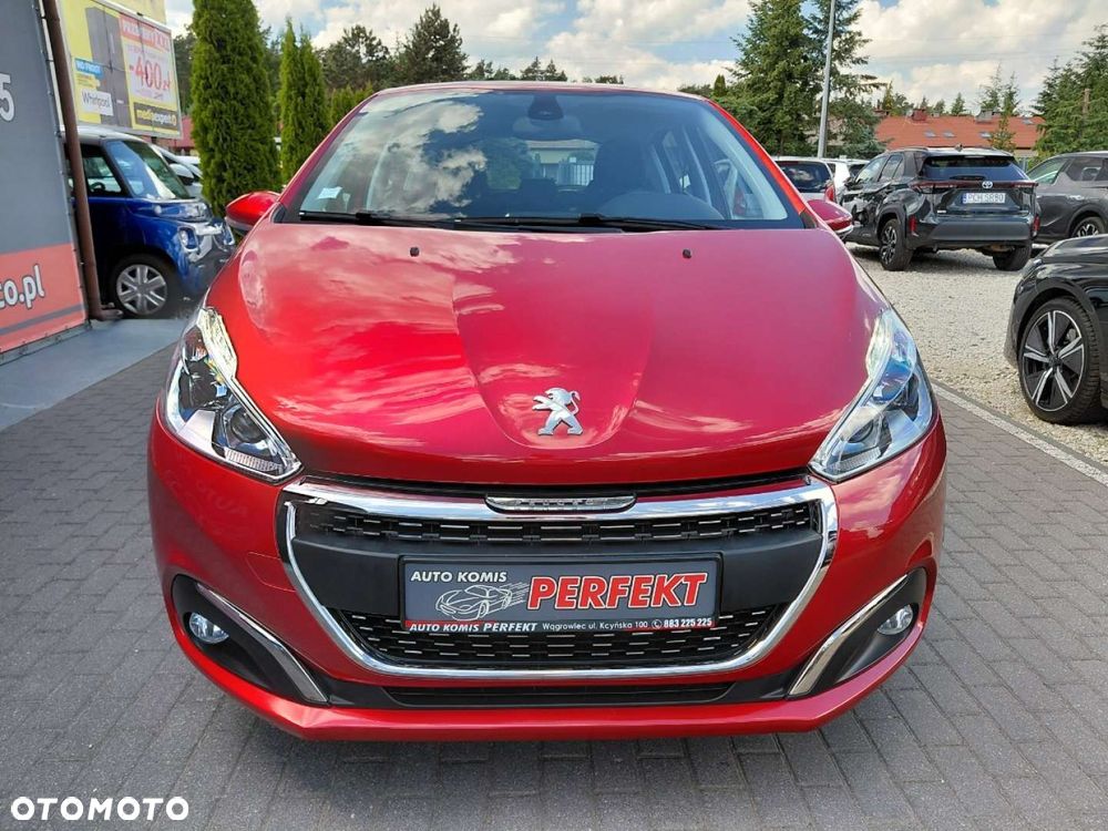 Peugeot 208 - 3