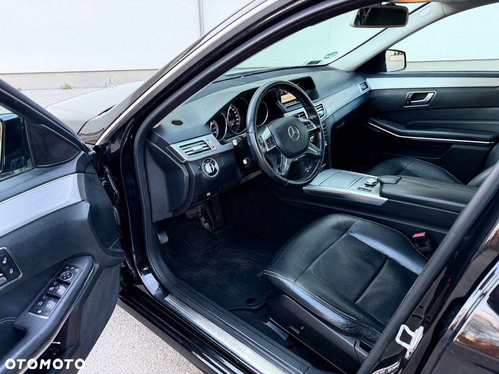 Mercedes-Benz Klasa E 220 BlueTEC 9G-TRONIC Avantgarde - 27