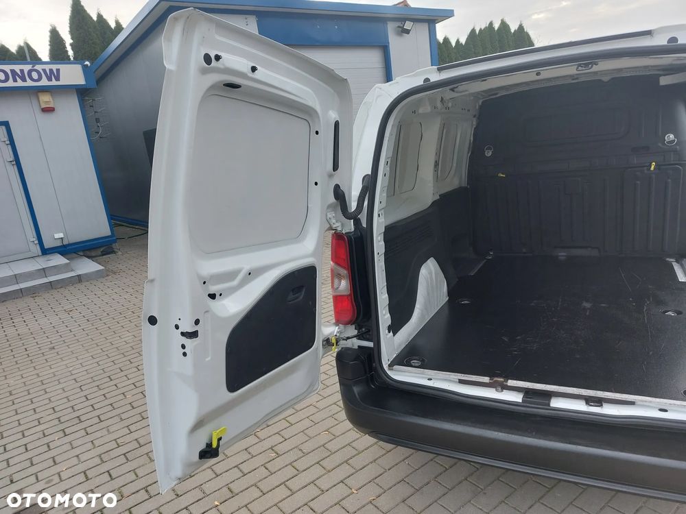 Opel Combo Life XL 1.5 CDTI Enjoy S&S - 18
