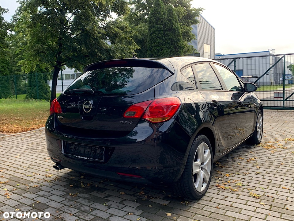 Opel Astra - 14