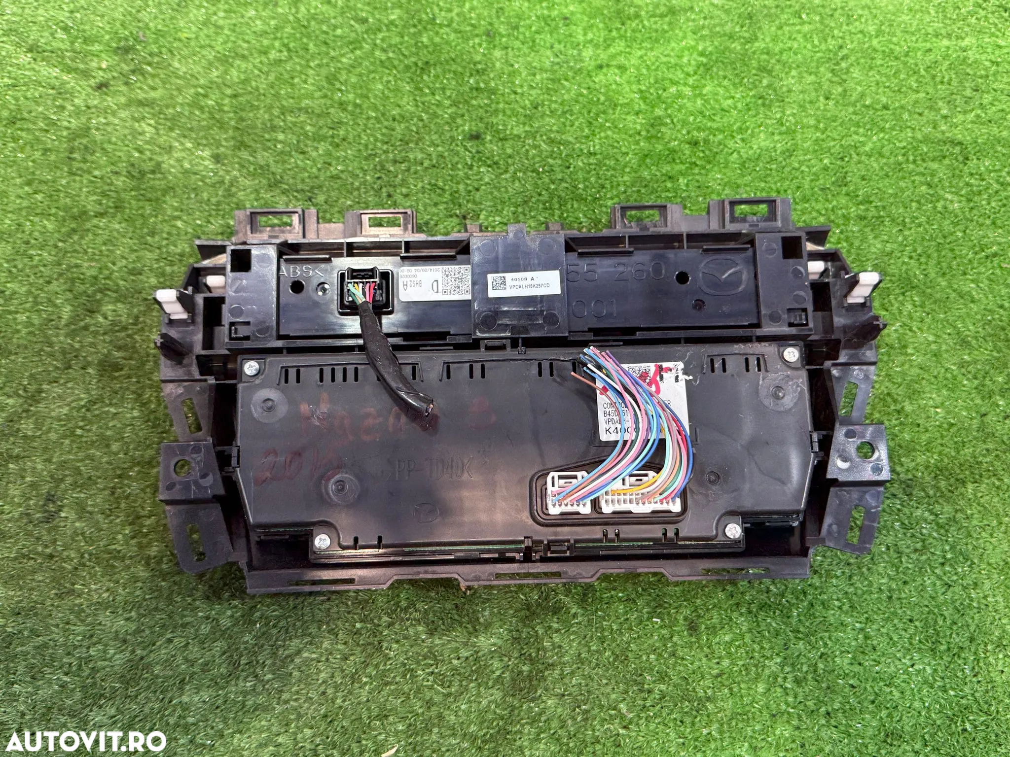 PANOU CENTRAL COMANDA CLIMA MAZDA 3 2.2 DIESEL 2015 COD OEM VPDALH-18C612-CD B45D61190D 2014-2018 - 5
