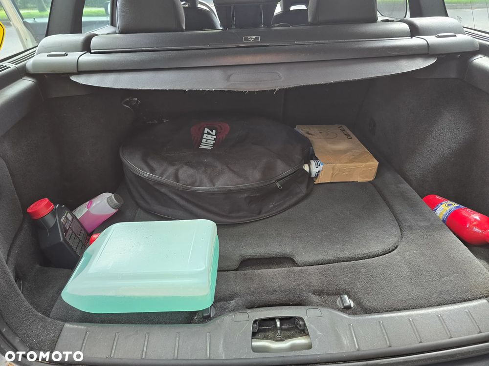 Volvo V50 T5 Momentum - 8