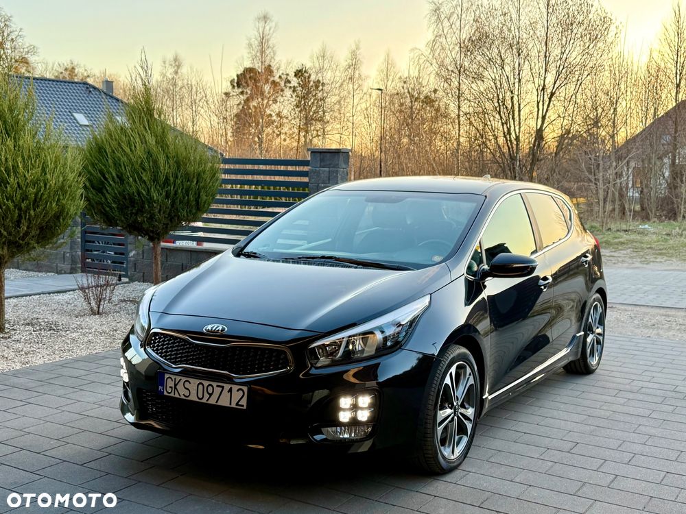 Kia Ceed 1.6 CRDi 136 ISG GT Line - 1