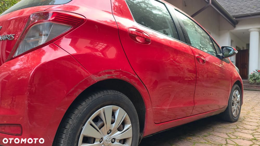 Toyota Yaris - 13