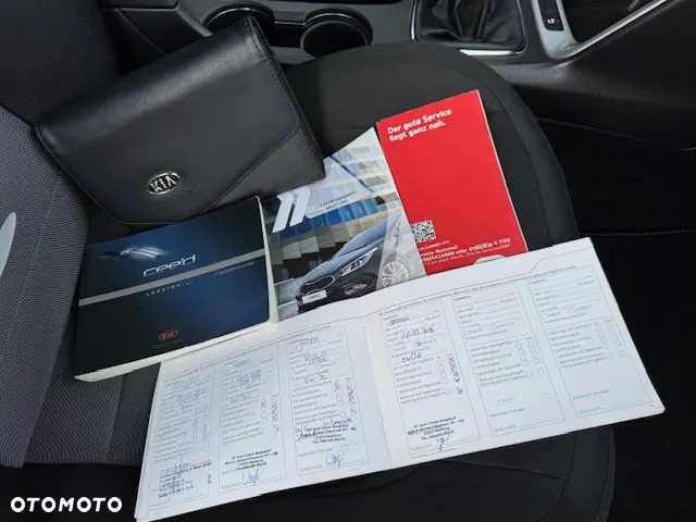 Kia Ceed - 5